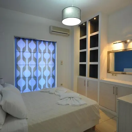 Apartament Chania *